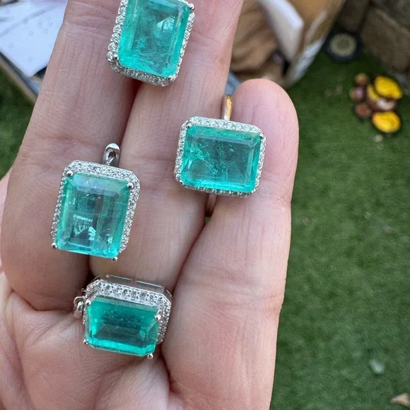 FINAL SALE Natural Paraiba Tourmaline Doublet Set in 925 Sterling Silver - Picture 3 of 14